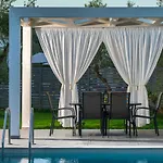 Johnny's White Luxury Villa *