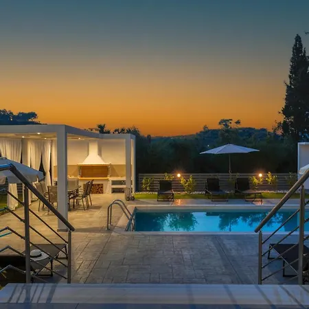 Johnny's White Luxury Vila Tsilivi (Zakynthos)