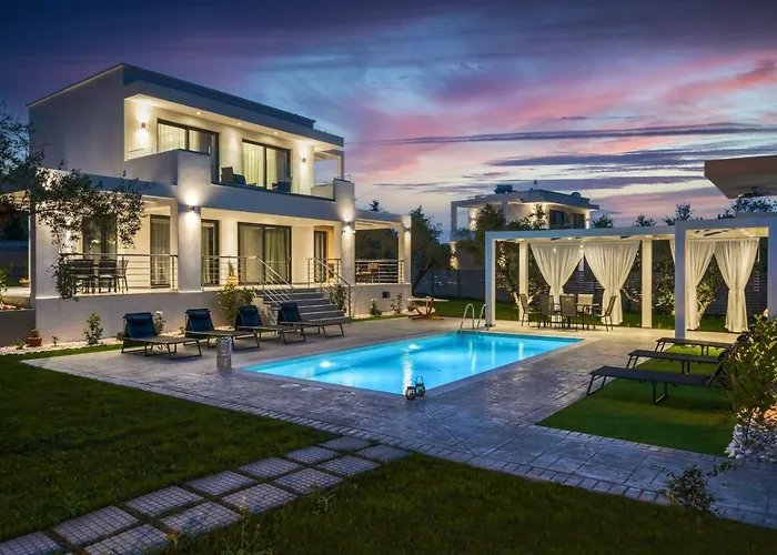 Johnny's White Luxury * Planos