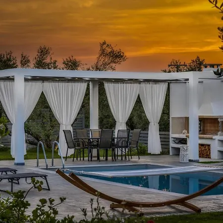 Willa Johnny's White Luxury Tsilivi (Zakynthos)