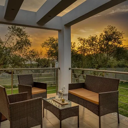 Johnny's White Luxury Willa Tsilivi (Zakynthos)